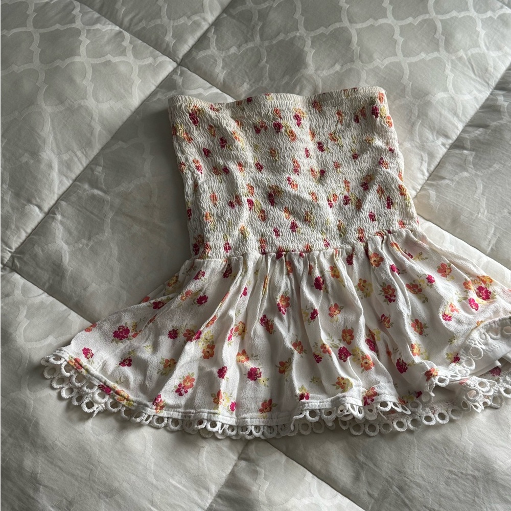 White and Pink Floral tube top with Lace Trim